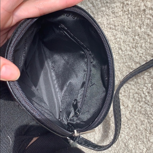 Crossbody - Picture 3 of 3